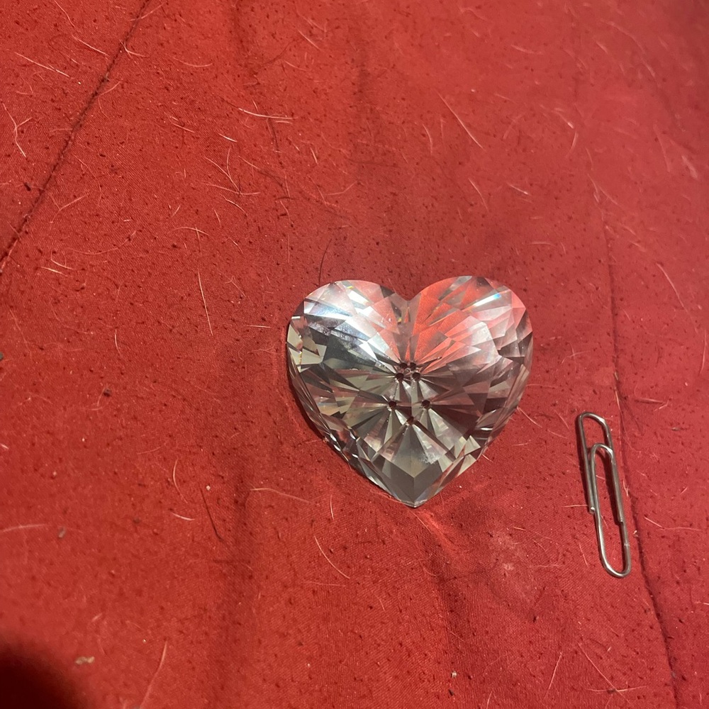 ❤️2/$25 Crystal Heart Paperweight